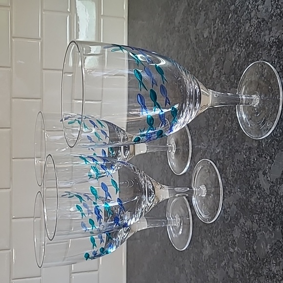 Barstow Cut Glass Blue and Turquoise Fish Goblets - Set of 4 - Picture 8 of 9